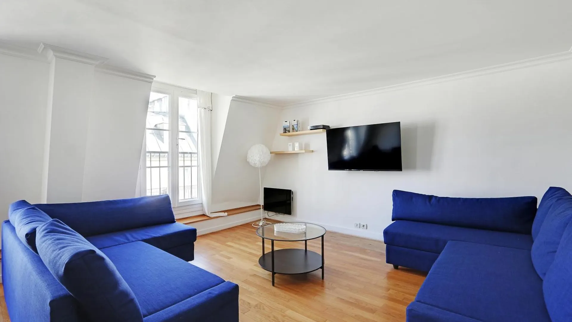 Apartment Pick A Flat's In Champs-elysees - Rue Ponthieu