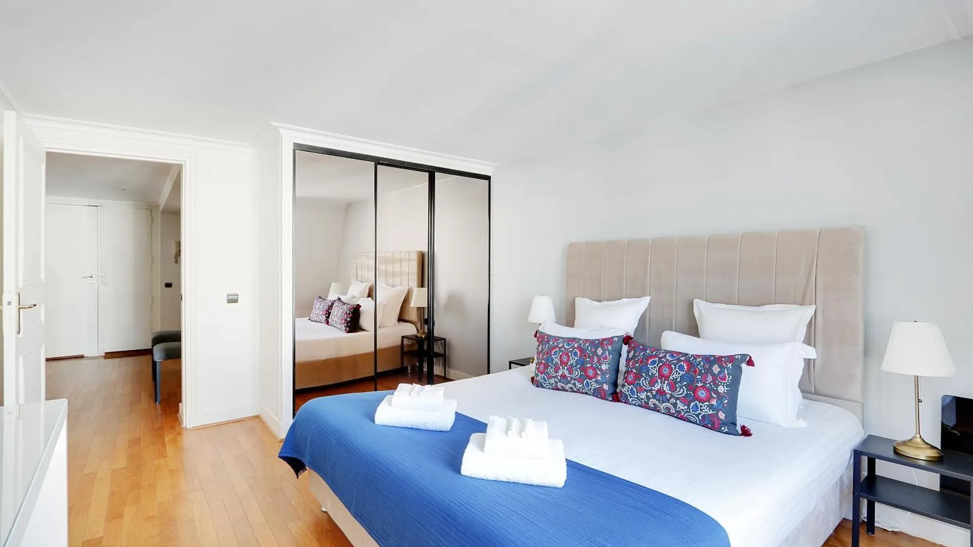 Pick A Flat's In Champs-elysees - Rue Ponthieu Apartamento *